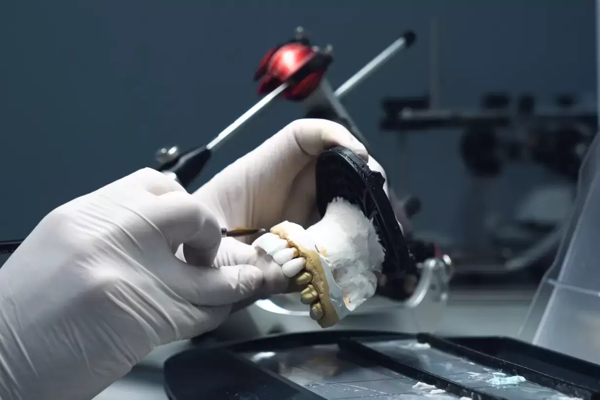 بهترین لابراتوار دندانسازی در خیابان دولت (کلاهدوز)