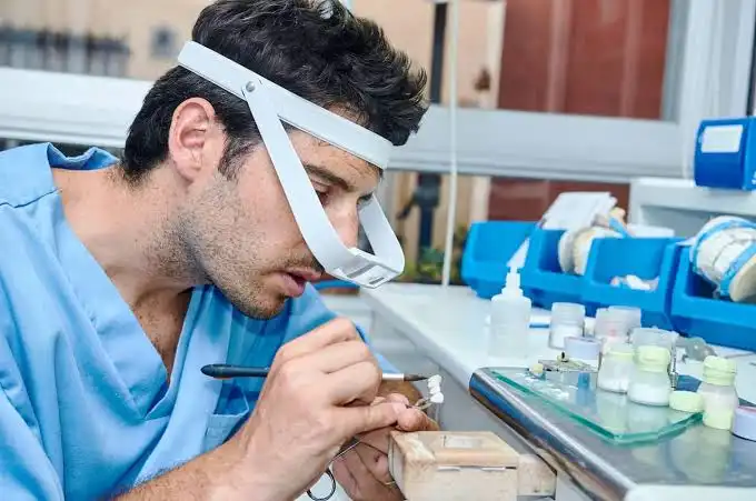 بهترین دندانسازی در بلوار دادمان